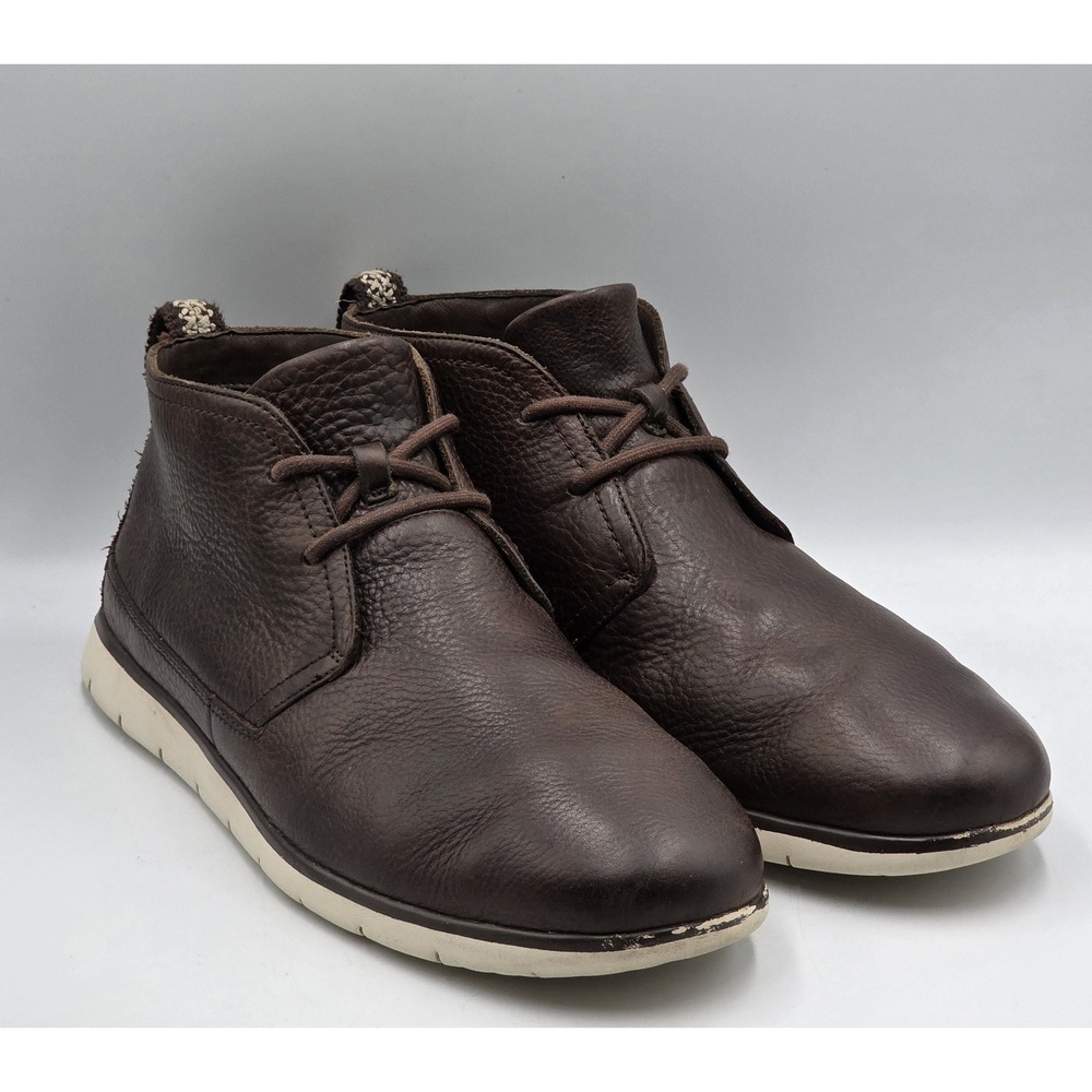 UGG Australia Chukka Boots Freemon Grizzly Brown Leather Men's Size 11.5